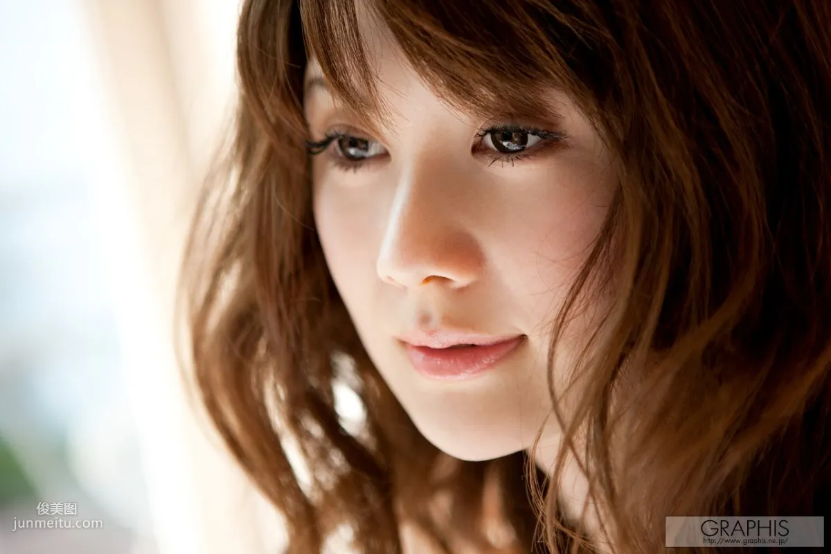 Erika Kirihara 桐原エリカ [Graphis] First Gravure 初脫ぎ娘 寫真集 15