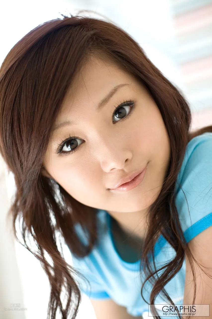 Suzuka Ishikawa 石川鈴華 [Graphis] First Gravure 初脫ぎ娘 寫真集 22