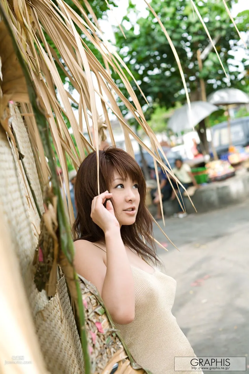Minori Hatsune 初音みのり [Graphis] First Gravure 初脫ぎ娘 寫真集 4