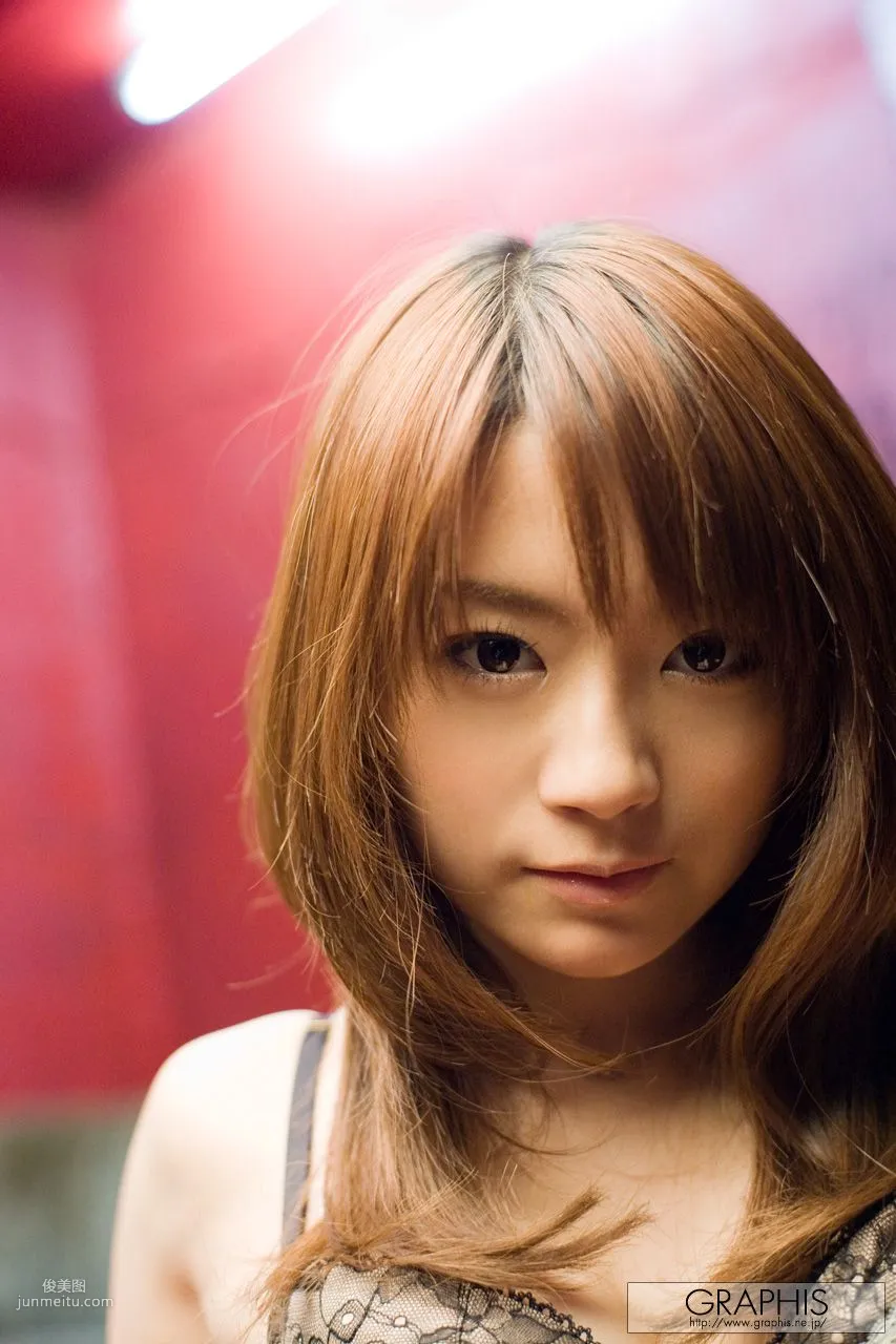 Mayuka Akimoto 秋元まゆ花 [Graphis] First Gravure 初脫ぎ娘 寫真集 49