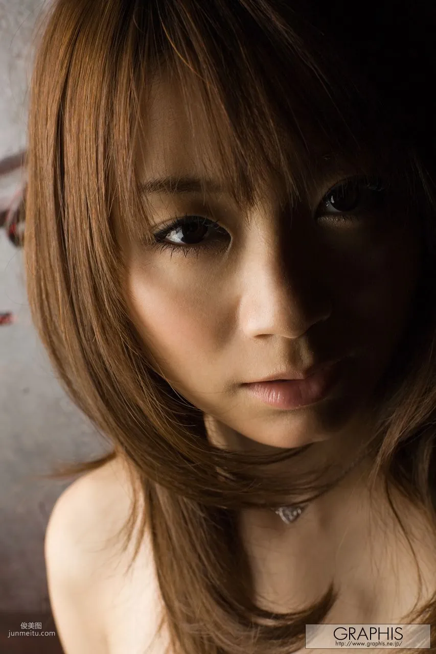 Mayuka Akimoto 秋元まゆ花 [Graphis] First Gravure 初脫ぎ娘 寫真集 56
