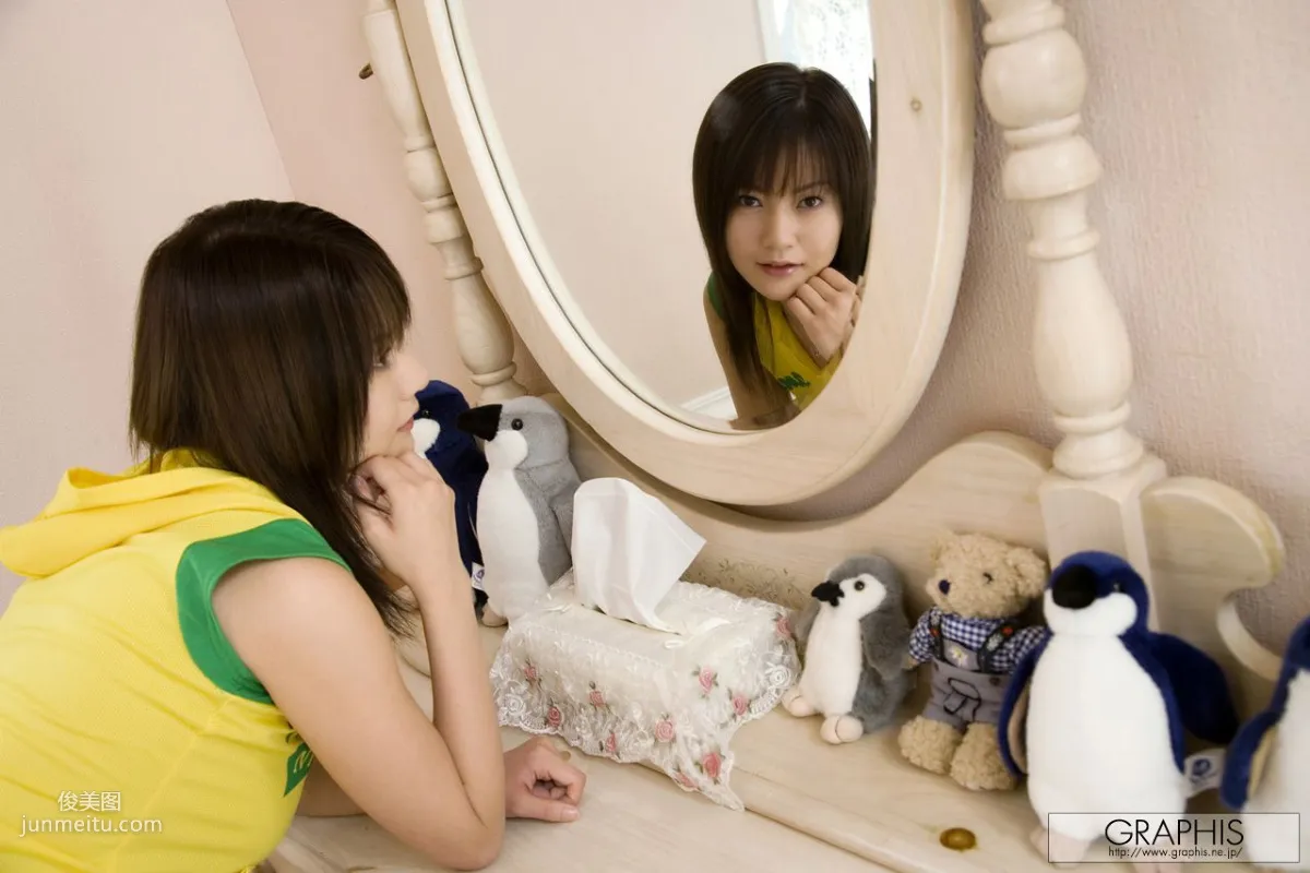 Riria Himesaki 姫咲りりあ [Graphis] First Gravure 初脫ぎ娘 寫真集 12