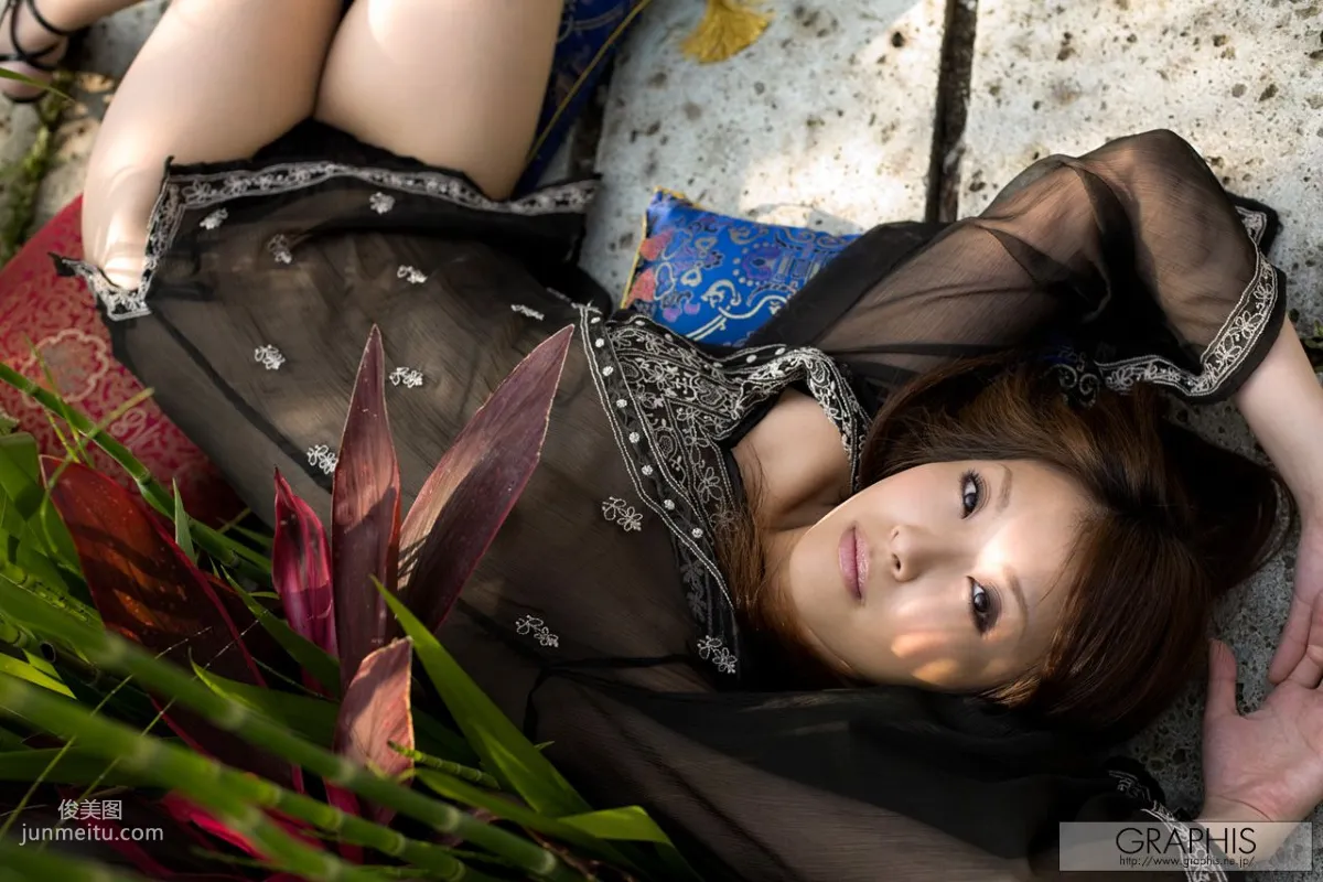 Reira Amane 雨音レイラ [Graphis] First Gravure 初脫ぎ娘 寫真集 10