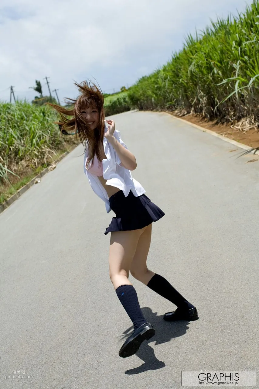 綾瀬ティアラ/绫濑迪亚娜《Miracle》 [Graphis] Gals 写真集16