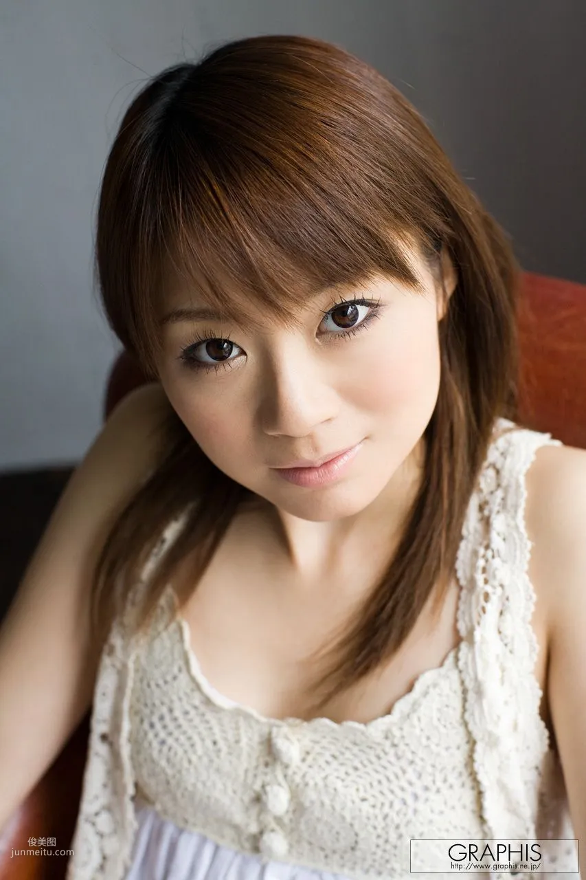 Mayuka Akimoto 秋元まゆ花 [Graphis] First Gravure 初脫ぎ娘 寫真集 27
