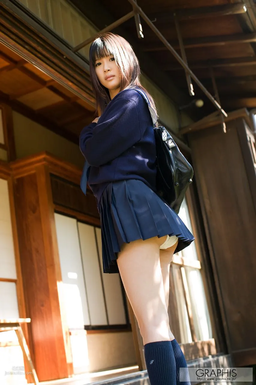 葵つかさ《Hollyhock》 [Graphis] Gals 写真集3