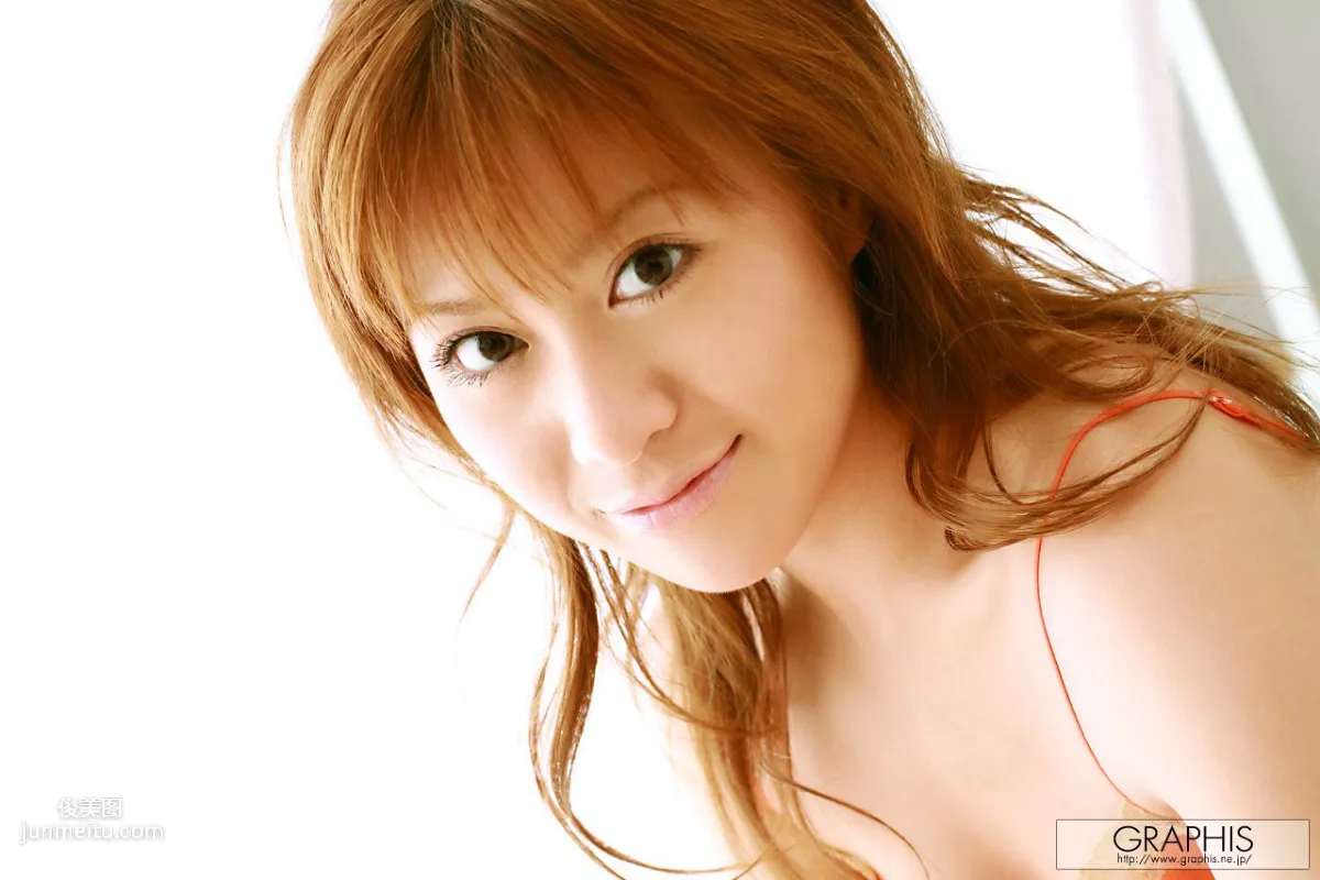 愛沢ひな/爱泽雏 《Calmly Snow》 [Graphis] Gals 写真集24