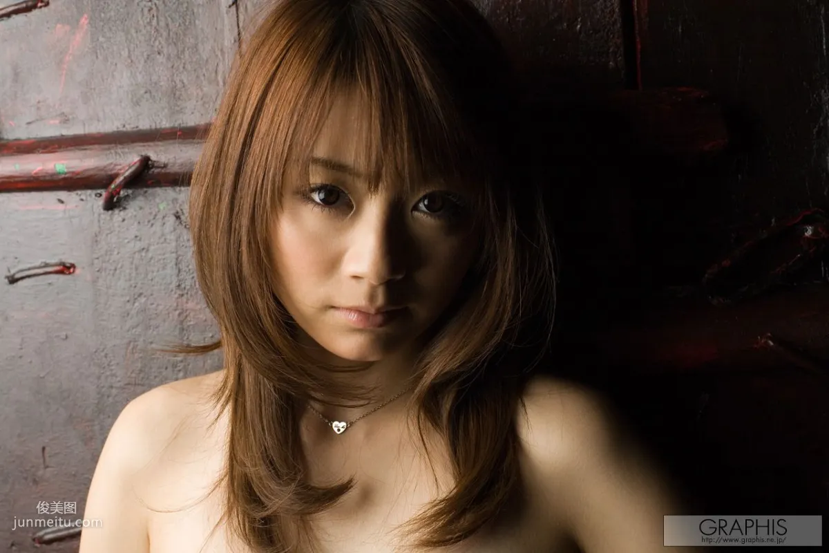 Mayuka Akimoto 秋元まゆ花 [Graphis] First Gravure 初脫ぎ娘 寫真集 55