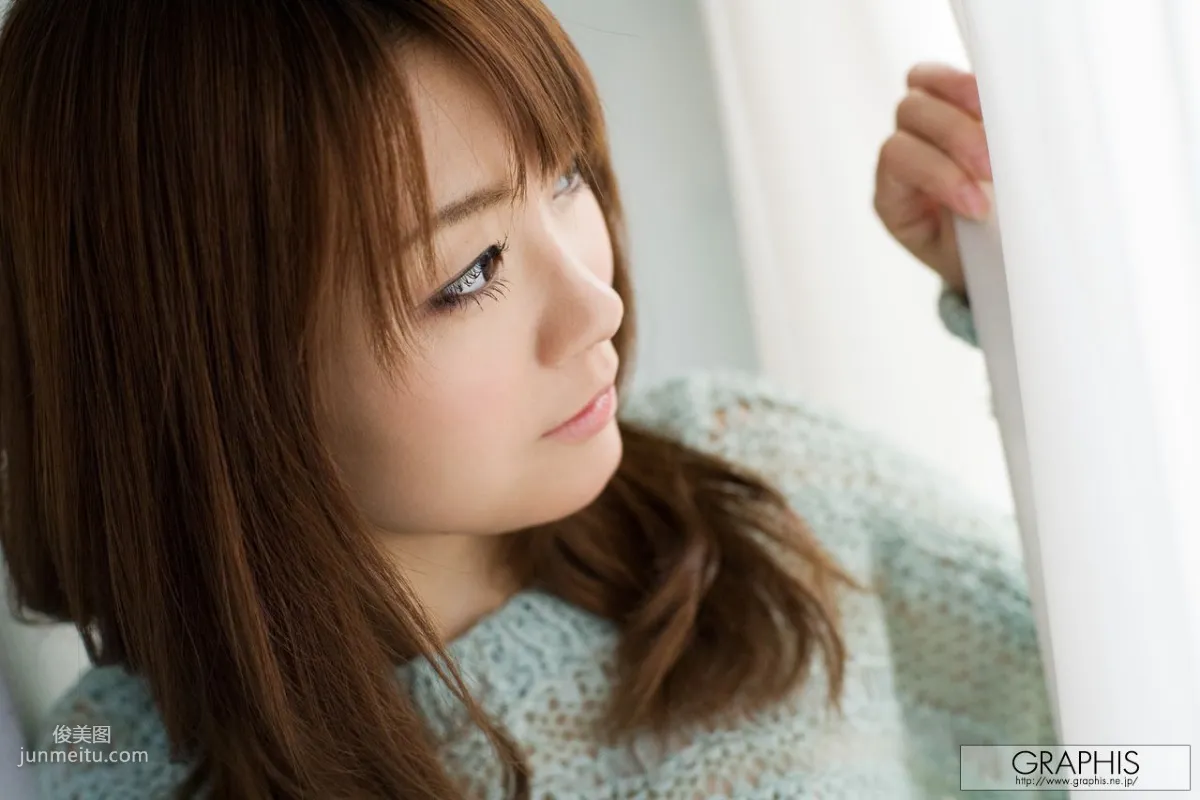Mayuka Akimoto 秋元まゆ花 [Graphis] First Gravure 初脫ぎ娘 寫真集 38