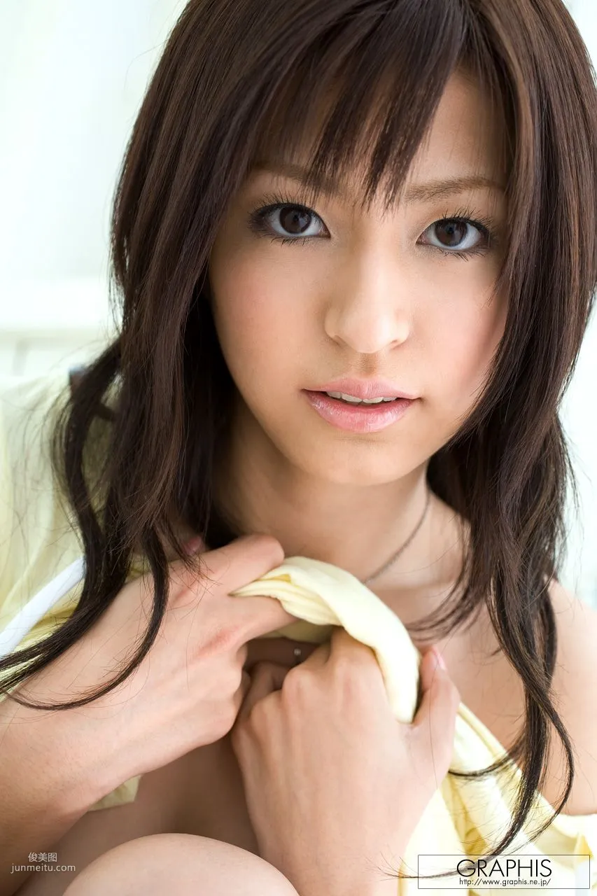Misaki Mori 森美咲 [Graphis] First Gravure 初脫ぎ娘 寫真集 9