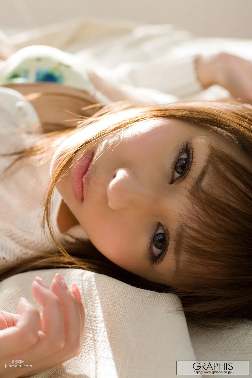 瑠川リナ《SeasonII》 [Graphis] Gals 寫真集 36