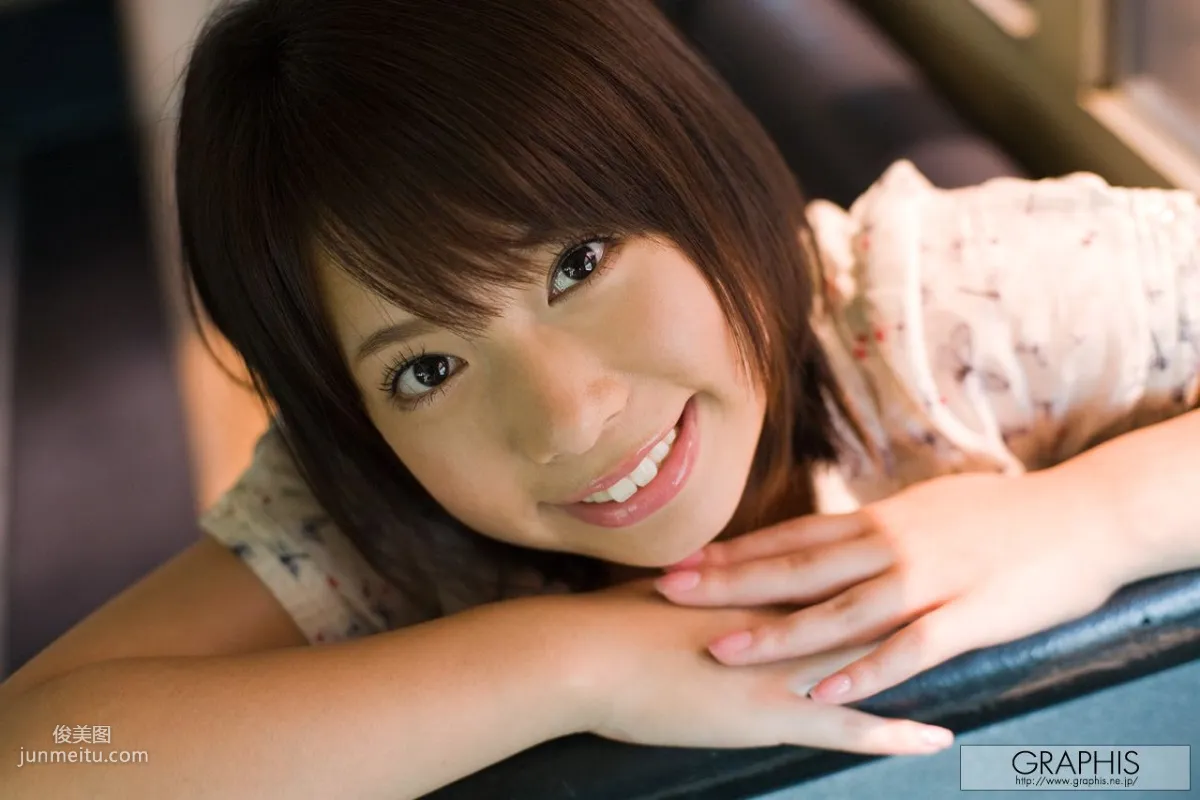 An Shinohara 篠原杏 [Graphis] First Gravure 初脫ぎ娘 寫真集 4