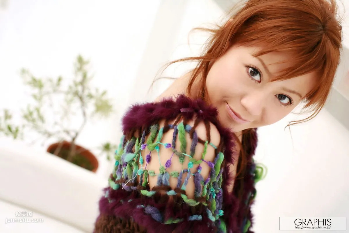 愛沢ひな/爱泽雏 《Calmly Snow》 [Graphis] Gals 写真集17