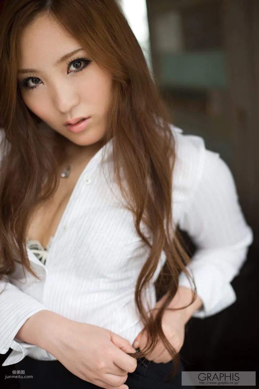 Rin Fujisawa 藤沢りん [Graphis] First Gravure 初脫ぎ娘 寫真集 26