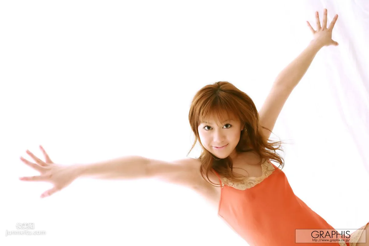 愛沢ひな/爱泽雏 《Calmly Snow》 [Graphis] Gals 写真集22