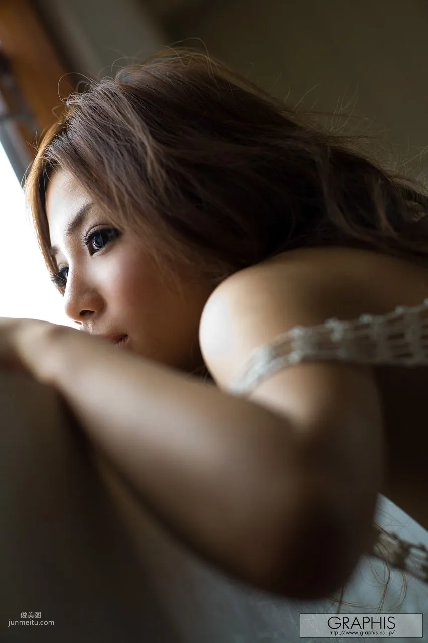 愛原つばさ/愛原翼 [Graphis] First Gravure 初脫ぎ娘 寫真集 30
