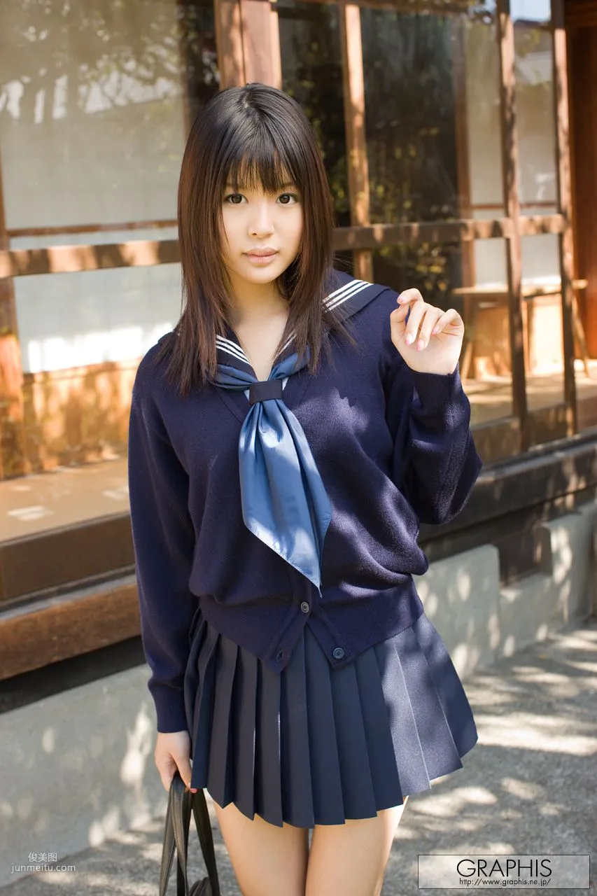 葵つかさ《Hollyhock》 [Graphis] Gals 写真集1