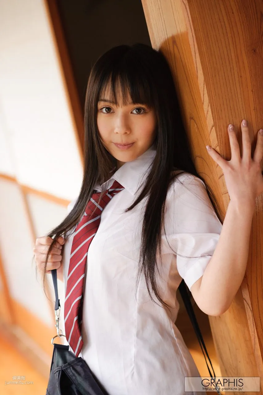 佳苗るか《Another World》 [Graphis] Gals 写真集7