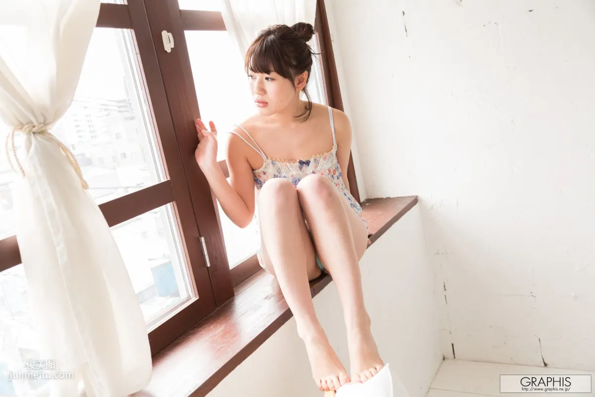 本田莉子/仲裡紗羽《Transparency》 [Graphis] Gals 寫真集 11