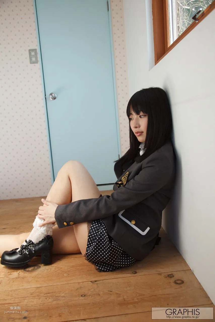 由爱可奈《Never Change》 [Graphis] Gals 写真集5