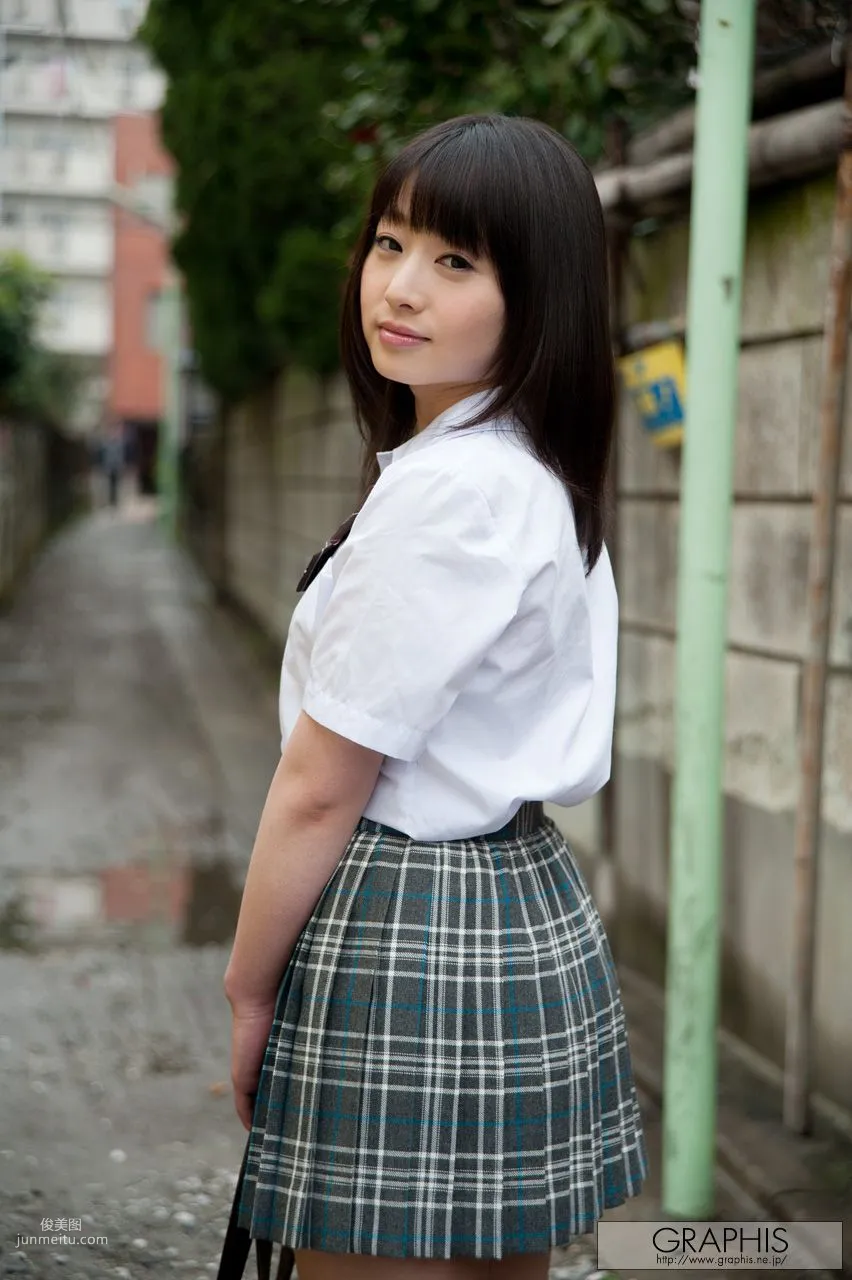 田丸みく/田丸美久 [Graphis] First Gravure 初脫ぎ娘 寫真集 4