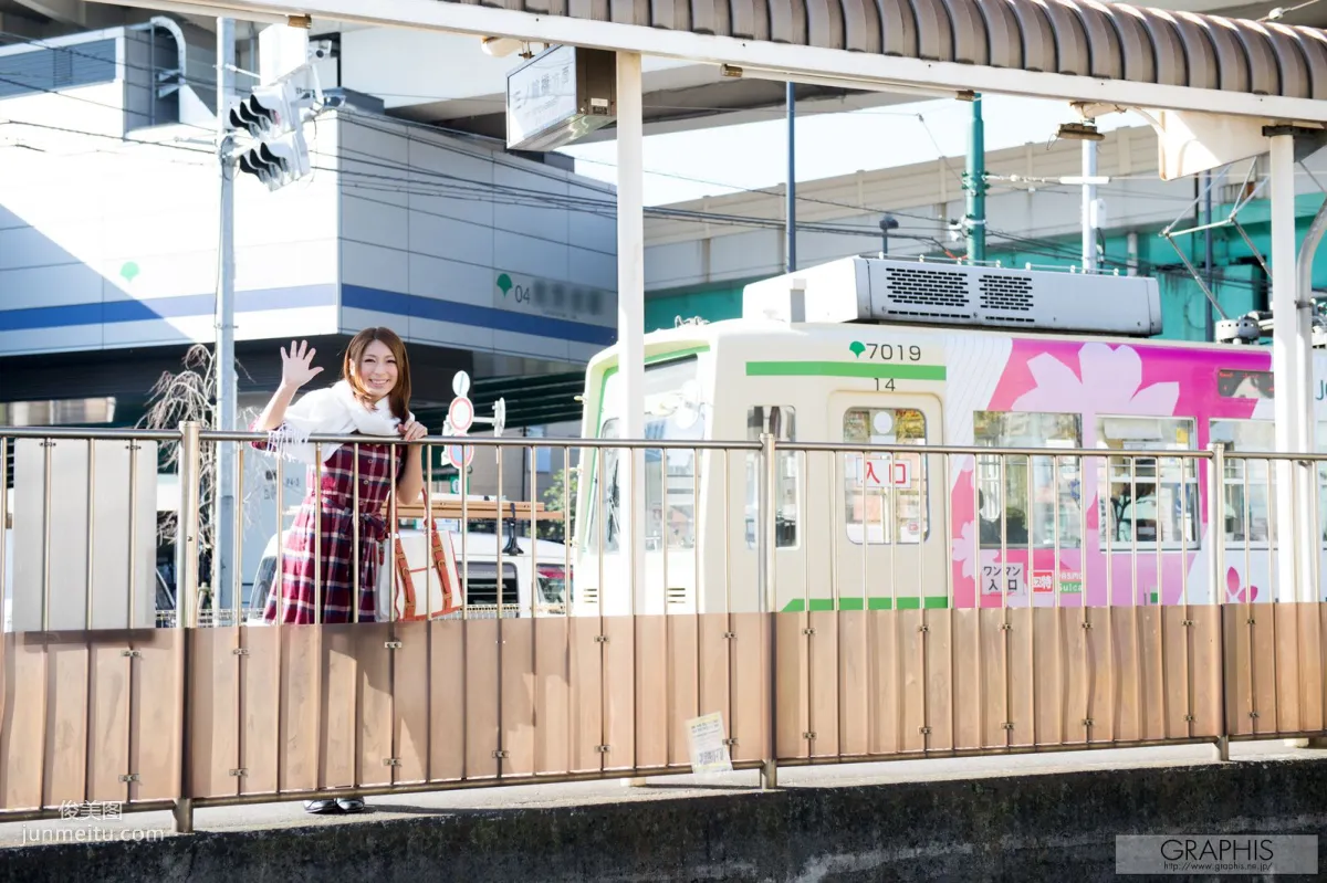 Nami Hoshino 星野ナミ [Graphis] First Gravure 初脱ぎ娘 写真集1