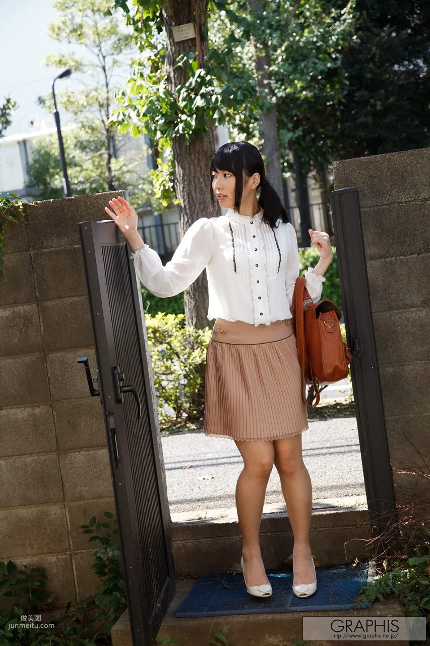 由爱可奈《Further Growth》》 [Graphis] Special Contents 写真集14