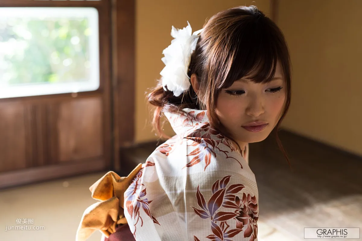 立花陽未《We Rise》 [Graphis] Gals 写真集8