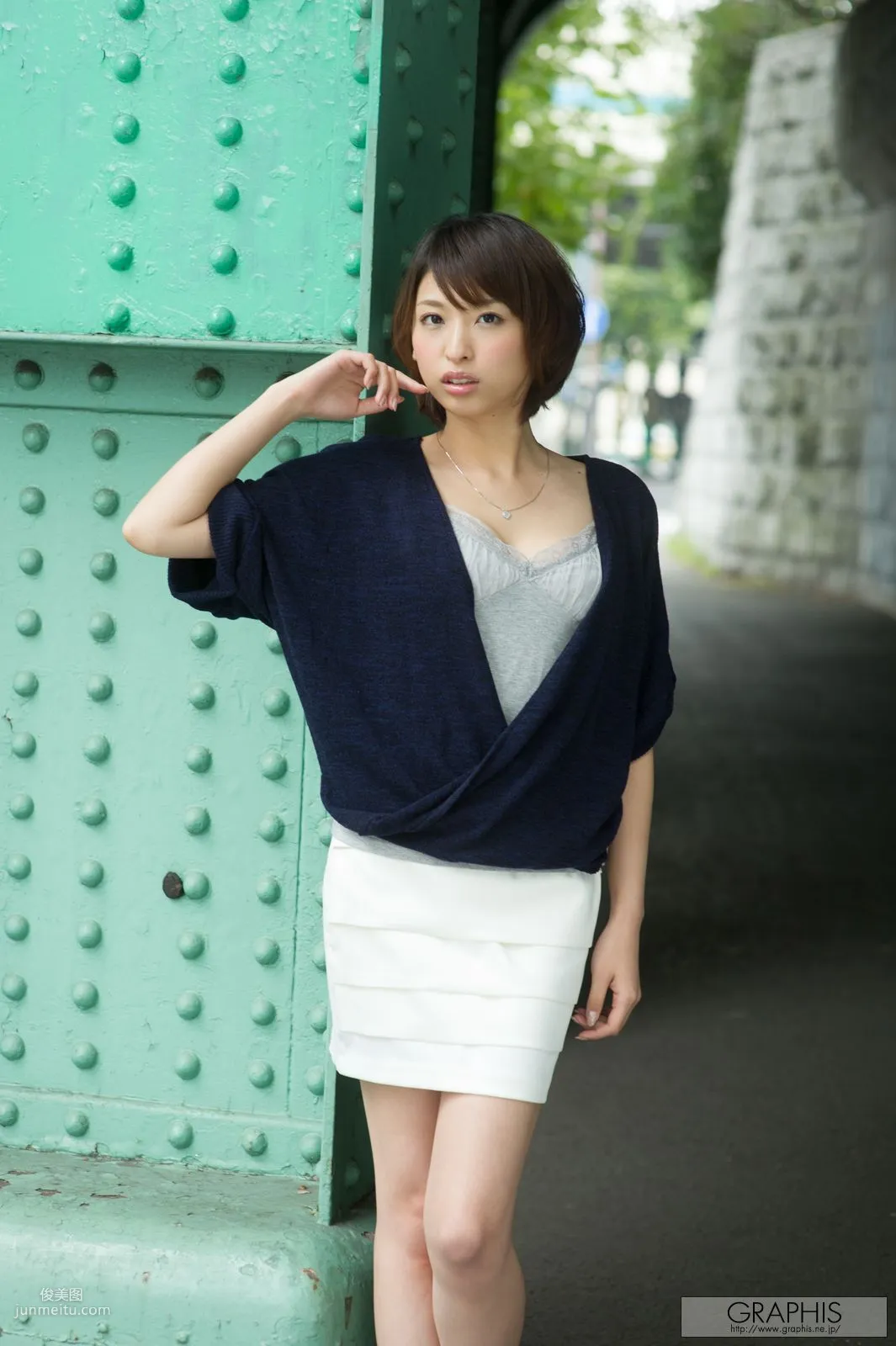 秋山祥子《Sexy Queen》 [Graphis] Gals 写真集9