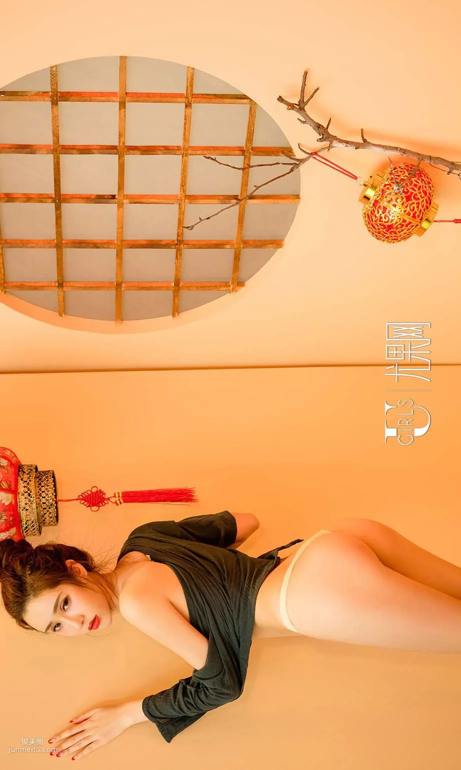 顔愛澤、莉恩、萌琪琪《心粘》 [尤果圈] No.593 寫真集 31