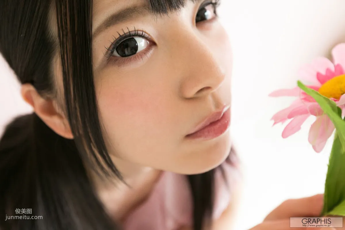 上原亜衣《Affection》 [Graphis] Gals 写真集21