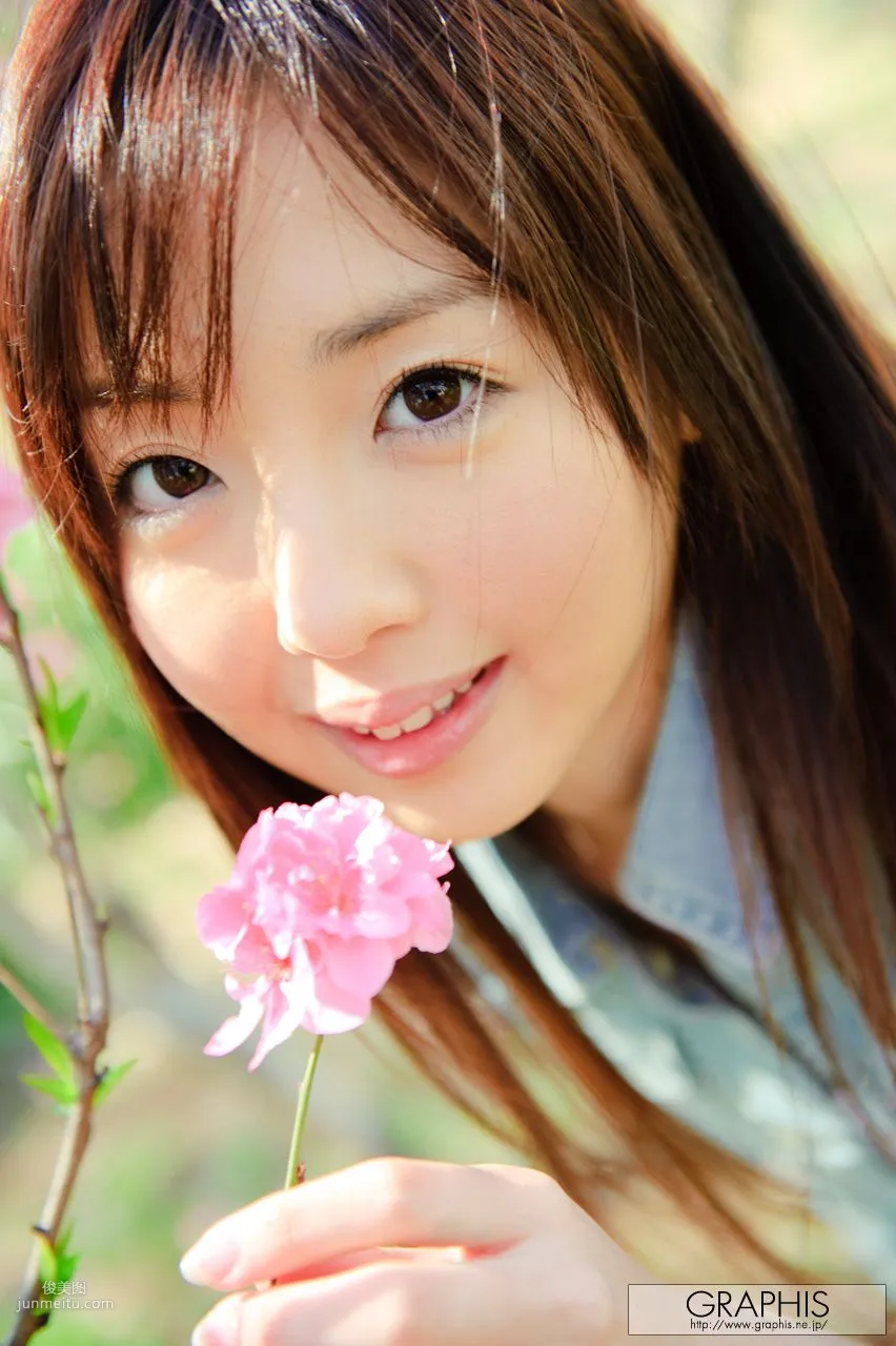 あやめ美桜/菖浦美櫻 [Graphis] First Gravure 初脫ぎ娘 寫真集 2