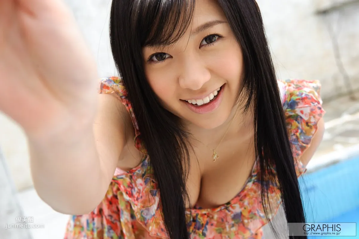 小仓奈奈《O-GU-NA-NA》 [Graphis] Special Contents 写真集1