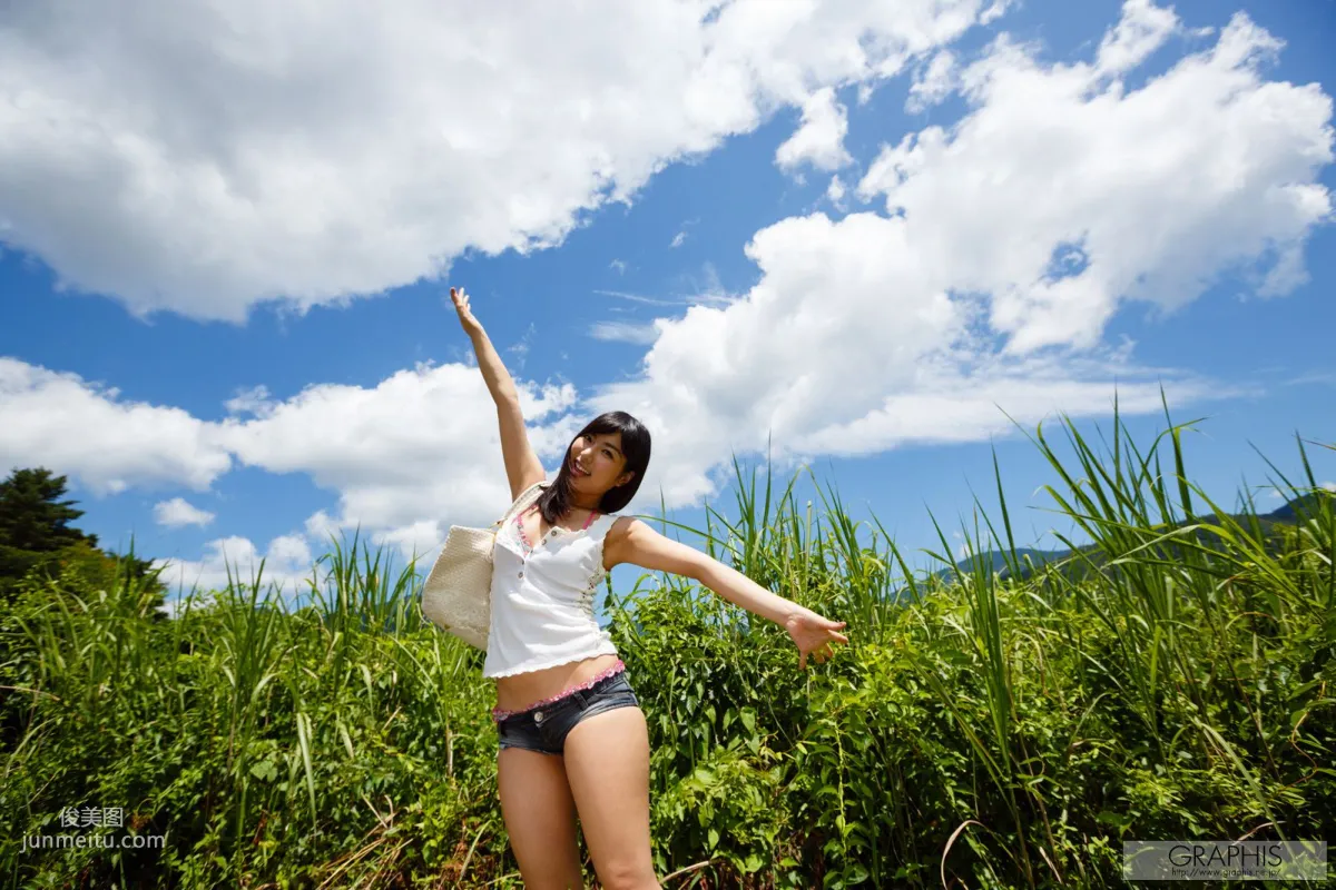 由愛可奈《Usual Girl》 [Graphis] Special Contents 寫真集 1