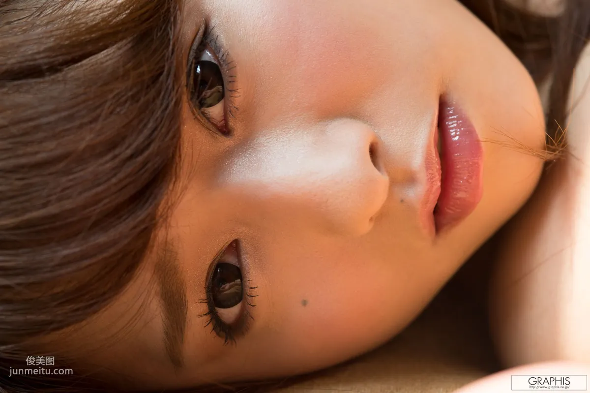 白石茉莉奈《Primary Colors》 [Graphis] Gals 写真集18