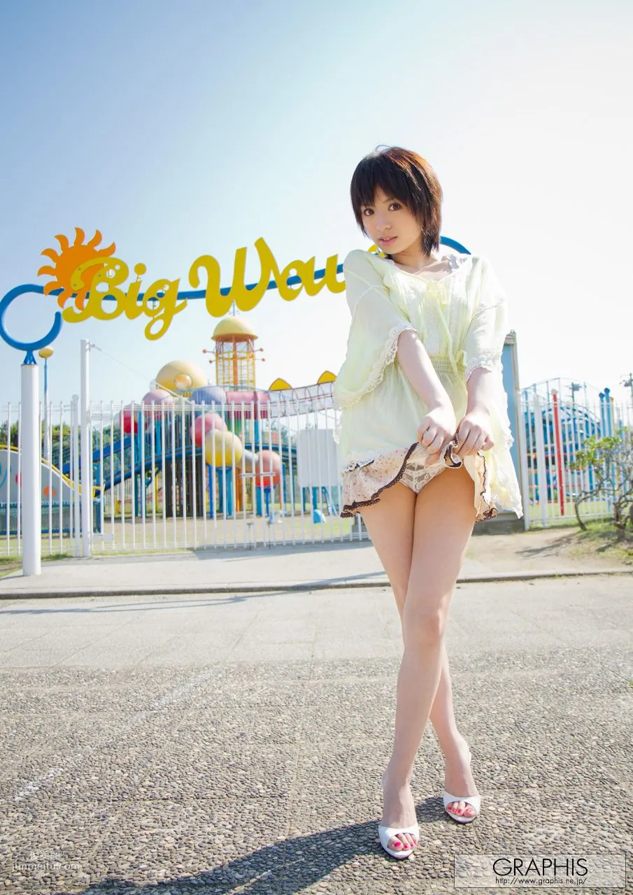 星美りか/裡中裕奈《Bold Decision》 [Graphis] Special Contents 寫真集 1