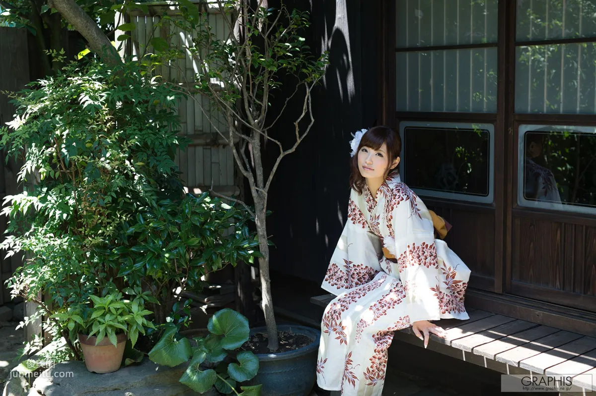 立花陽未《We Rise》 [Graphis] Gals 写真集1