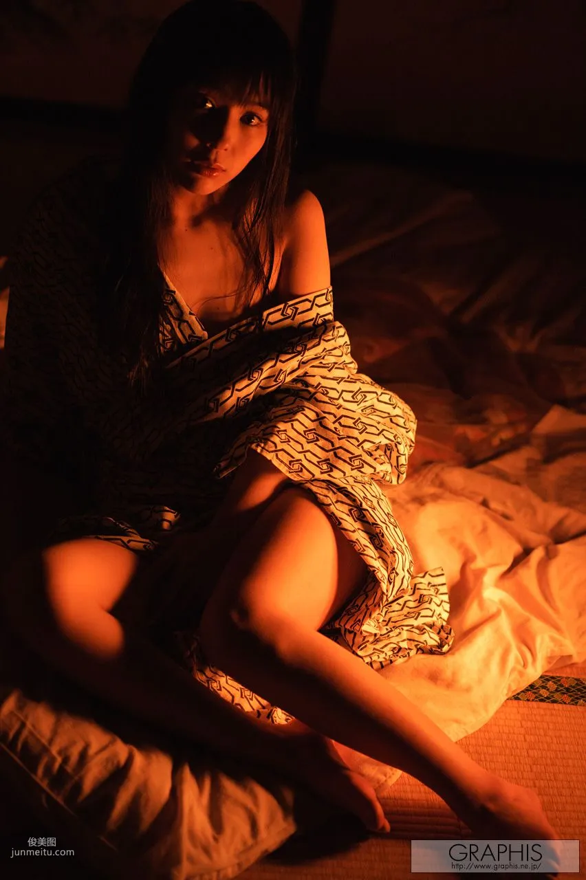 佳苗るか《Another World》 [Graphis] Gals 写真集34
