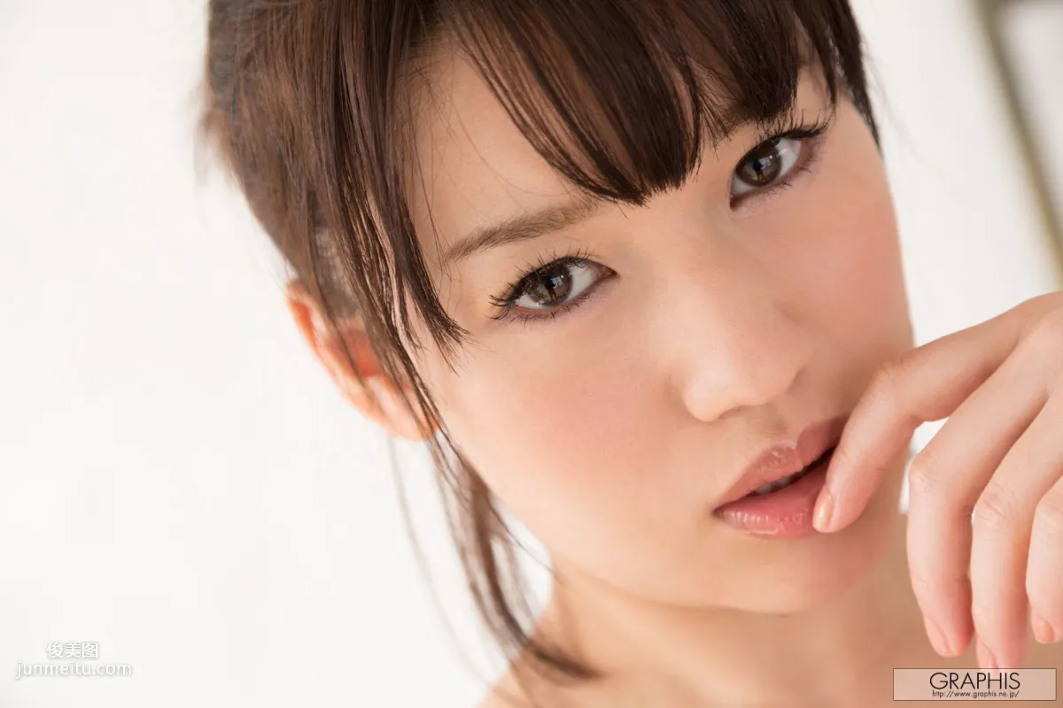 本田莉子/仲裡紗羽《Transparency》 [Graphis] Gals 寫真集 17