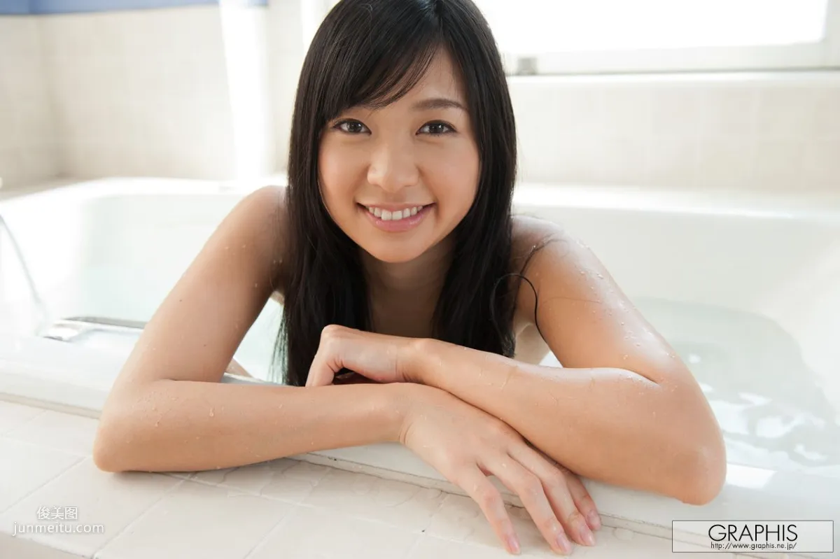 小倉奈奈《O-GU-NA-NA》 [Graphis] Special Contents 寫真集 26