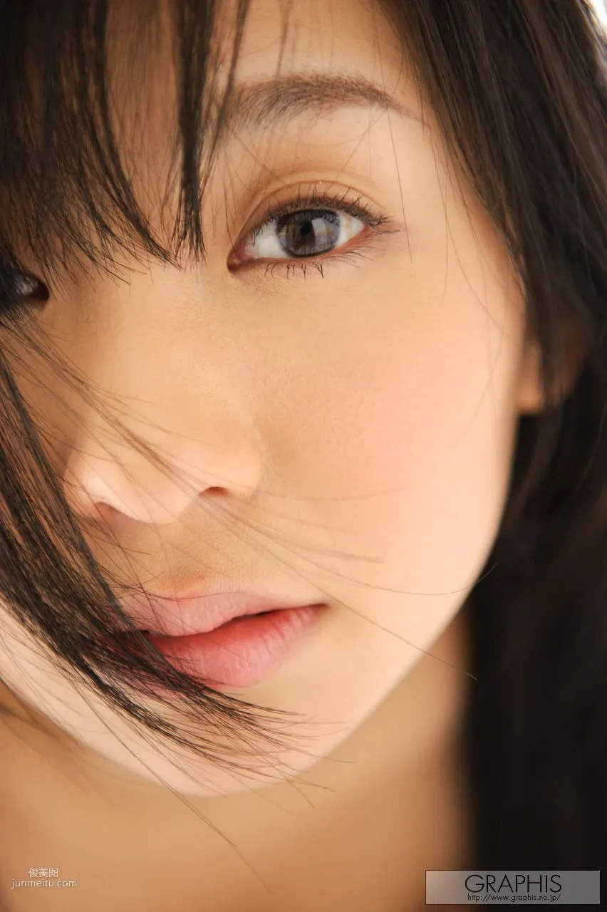 小仓奈奈《O-GU-NA-NA》 [Graphis] Special Contents 写真集19