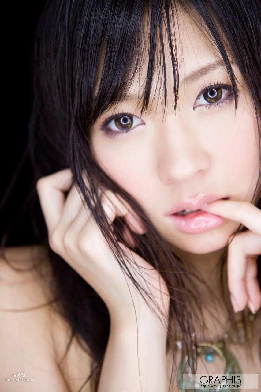 小倉奈奈《Seventh Heaven》 [Graphis] Special Contents 写真集10