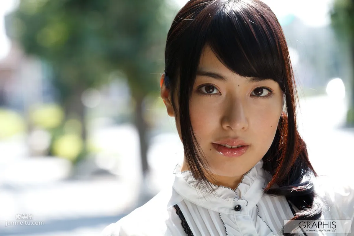 由爱可奈《Further Growth》》 [Graphis] Special Contents 写真集10