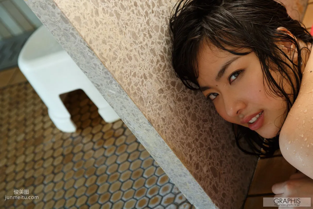 由愛可奈《Usual Girl》 [Graphis] Special Contents 寫真集 26