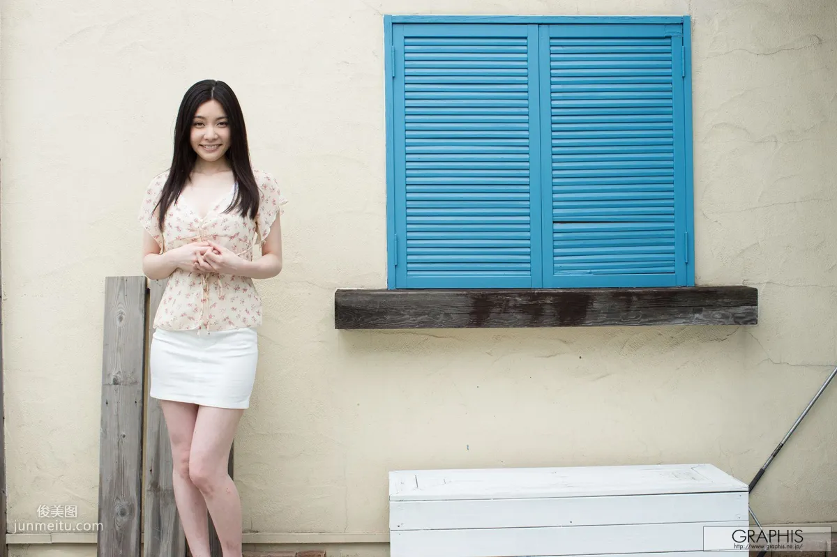 Anno An 庵野杏 [Graphis] First Gravure 初脱ぎ娘 写真集1