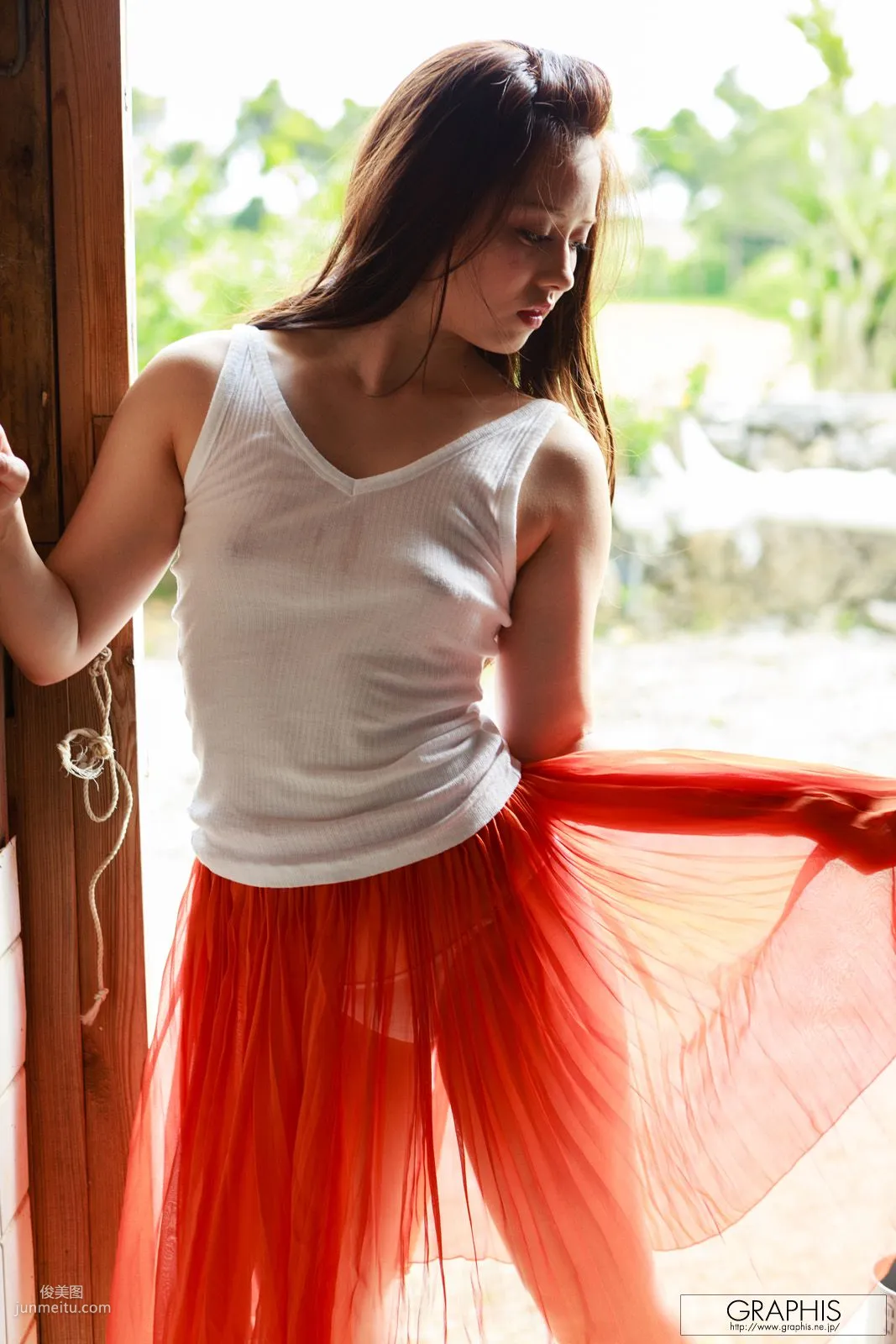 Beni Ito 伊东红 [Graphis] First Gravure 初脱ぎ娘 写真集9