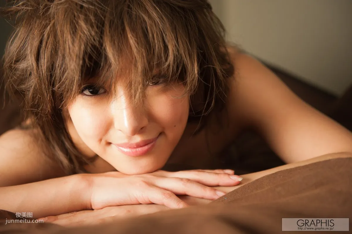 Nana Ninomiya 二宮ナナ [Graphis] First Gravure 初脫ぎ娘 寫真集 31