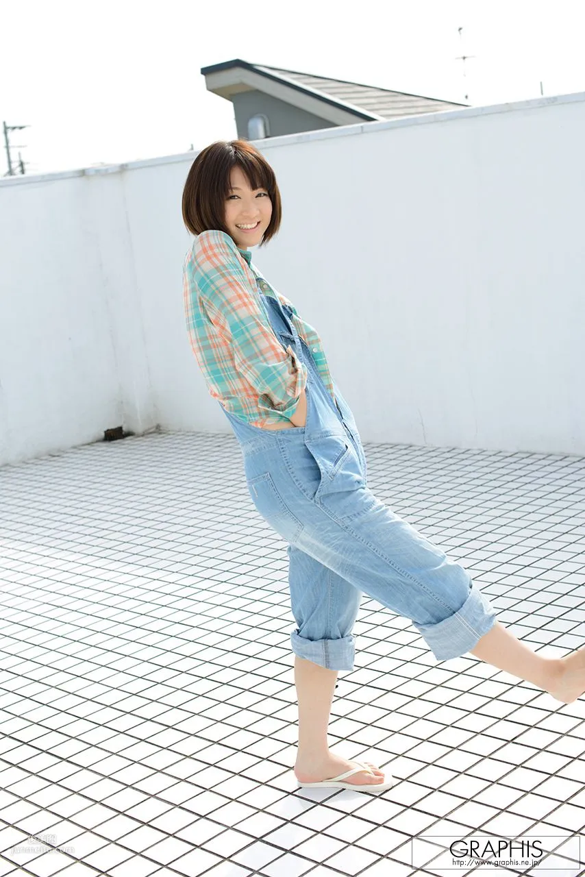Mayu Kamiya 神谷まゆ [Graphis] First Gravure 初脱ぎ娘 写真集1