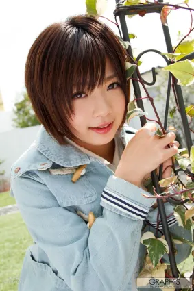 紗倉まな/紗倉真菜《Mana x Moe》 [Graphis] Gals 寫真集