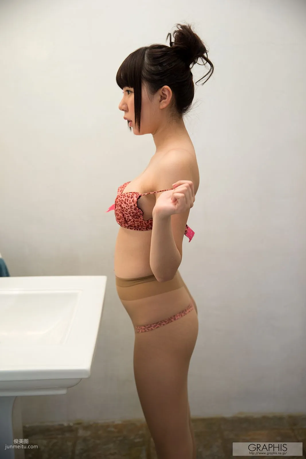 逢坂はるな/成濑理沙《My Idol》 [Graphis] Gals 写真集26